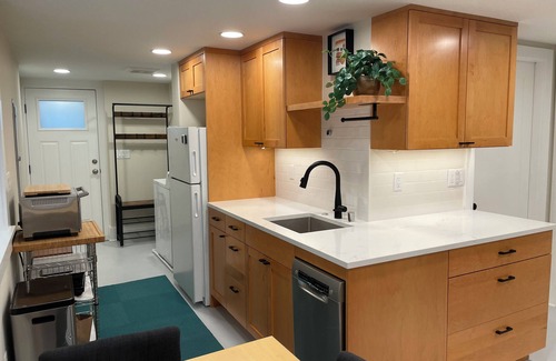 Wallingford Apartment | Charming 1-bedroom apartment in fabulous Seattle with WiFi, AC