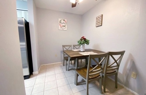 Lake Highlands Apartment | Charming 1-bedroom apartment with WiFi, AC in delightful Dallas