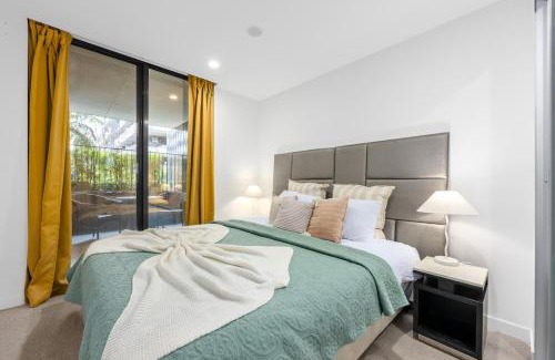 Dickson Apartment | Charming 1 Bedroom Apartment in Dickson with Parking