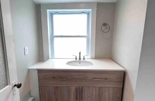 City Park West Condo | Charming 1-Bedroom condo in City Park West, Denver