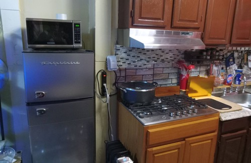 Bushwick House | Charming 1-bedroom house with WiFi and AC in marvelous Brooklyn