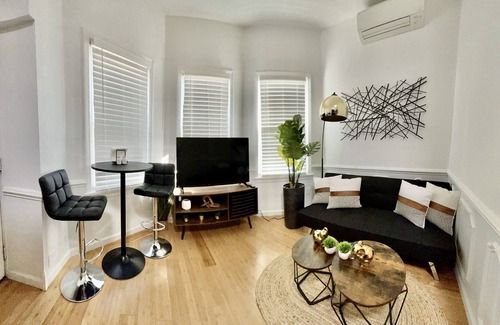 West Side Apartment | Charming 1-bedroom apartment with WiFi, AC in wonderful Jersey City
