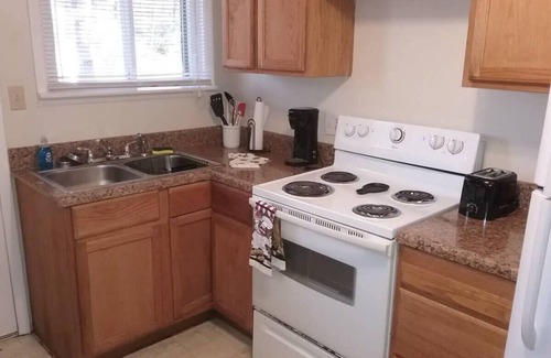 Crossville Apartment | Charming 1BR Retreat Close to Tansi & Fairfield Glade