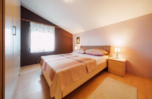 Ljubac Apartment | Charming 2-Bed Apartment