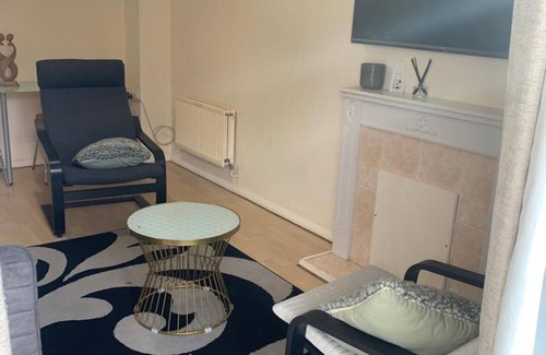 Greenwich House | Charming 2-bed House in London