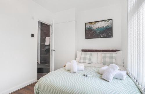 Weston on Trent House | Charming 2 Bed with Fast Wi-Fi