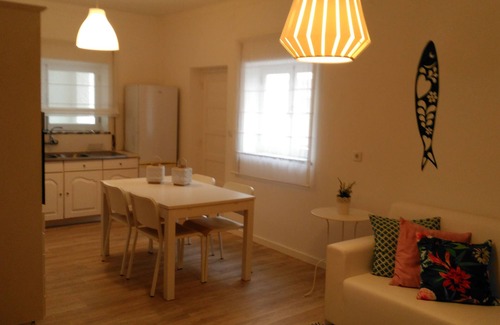 Pataias Condo | Charming 2-bedroom apartment in Praia de Paredes da Vitória
