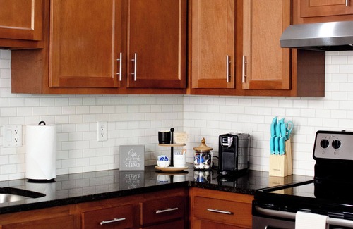 Weinland Park Apartment | Charming 2-bedroom apartment in welcoming Columbus with WiFi, AC