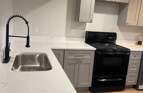 Saratoga Springs Apartment | Charming 2-bedroom basement apartment with AC, WiFi in awesome Saratoga Springs