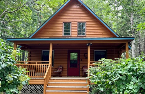 Bar Harbor House | Charming 2-bedroom Cabin with WiFi, AC in amazing Bar Harbor