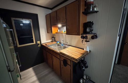 New Market Cabin | Charming 2-bedroom cabin in New Market with AC