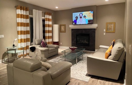 Chestermere House | "Charming 2-Bedroom, 2-Bathroom Sanctuary: Your Upstairs Retreat Awaits!"