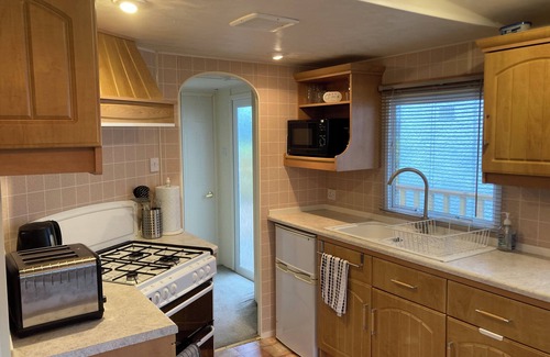 Dornoch House | Charming 2-bedroom caravan in beautiful Clashmore with WiFi