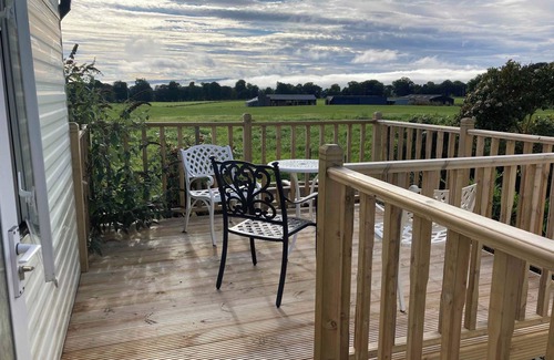 Dornoch House | Charming 2-bedroom caravan in beautiful Clashmore with WiFi