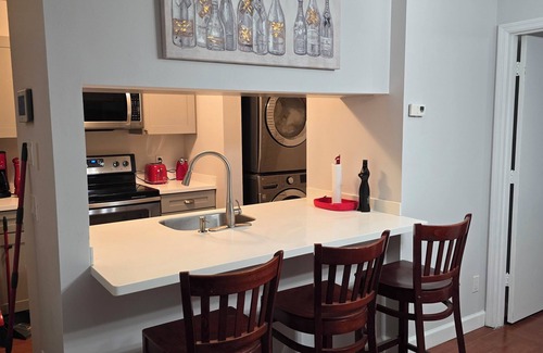 Stuart Condo | Charming 2-bedroom condo with AC, WiFi in quaint Stuart