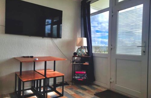 Withernsea Ski Chalet | Charming 2 Bedroom Holiday Chalet