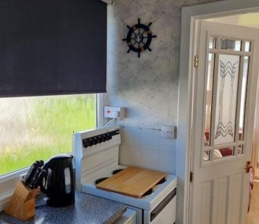 Withernsea Ski Chalet | Charming 2 Bedroom Holiday Chalet