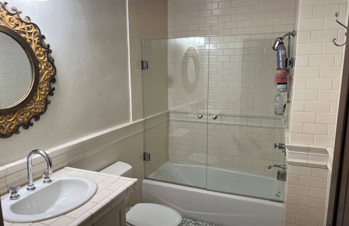 Kamas Apartment | Charming 2-bedroom home suite apartment with WiFi, AC in welcoming Kamas