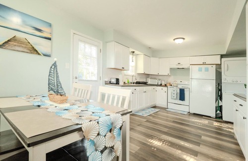 East Ocean View Boat Rental | Charming 2 Bedroom house with WiFi & Parking in Norfolk - Close to beach