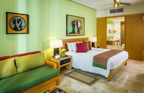 Puerto Juarez Resort | Charming 2-bedroom resort in enchanting Riviera Maya with AC, fitness room