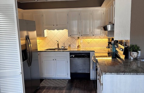 Gulf Shores Condo | Charming 2-bedroom condo in Gulf Shores with Bay view.