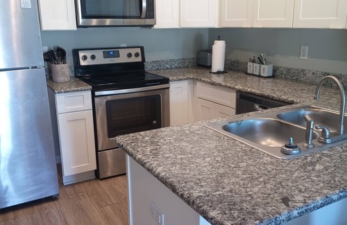 Lake Charles House | Charming 2-bedroom townhome with WiFi, AC in tranquil Lake Charles