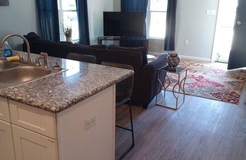 Lake Charles House | Charming 2-bedroom townhome with WiFi, AC in tranquil Lake Charles