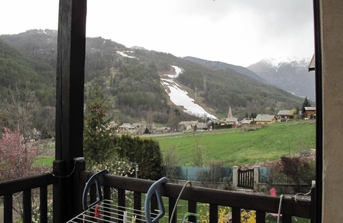 Saint-Chaffrey Apartment | Charming 2-Room Apt with Mountain Views, Wi-Fi, Parking, Near Slopes - Pets Welcome