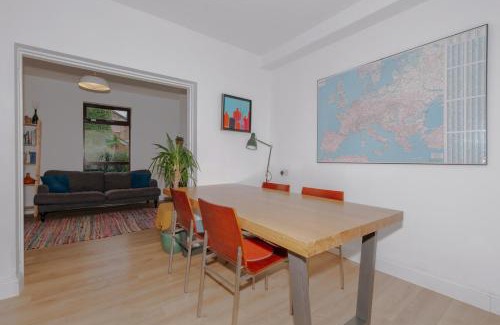 The Liberties House | Charming 2BD House in Dublin