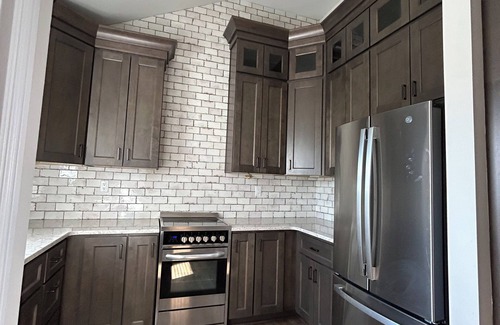 Jeffersonville House | Charming 3-bedroom 5 min to Louisville close to Churchill Downs and expo center