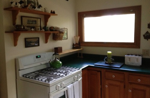 Swanzey Cabin | Charming 3 bedroom 2 bath Lakeside Cabin on Pristine Swanzey Lake