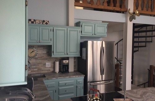 Skaneateles House | Charming 3 bedroom 2 bath Skaneateles Lakefront Home 4 miles to Village