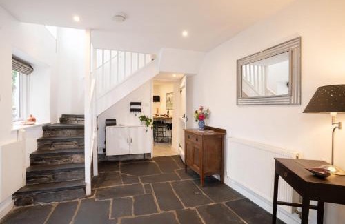 Ambleside House | Charming 3-Bedroom Barn in Ambleside by LetMeStay