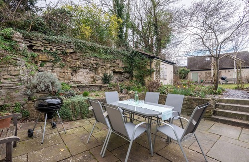 Chepstow Cottage | Charming 3-bedroom cottage in historic Chepstow