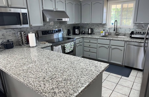 Acampo Other | Charming 3-Bedroom Farmhouse Retreat with Open Deck!