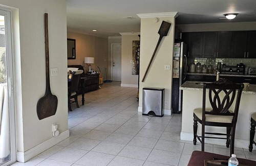 Inverrary House | Charming 3-bedroom house in wonderful Lauderhill with AC, WiFi