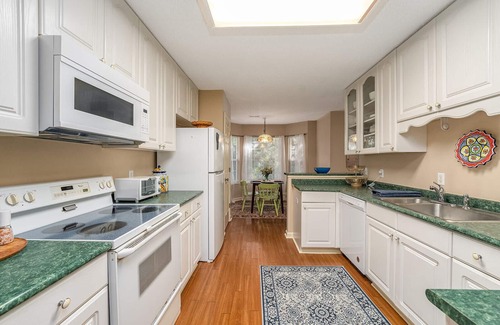 Bluffton House | Charming 3-bedroom house UNIT B in Bluffton/Hilton Head
