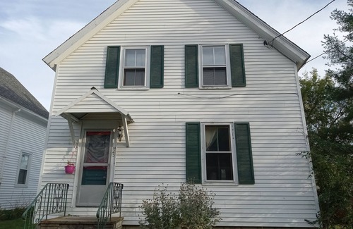 Rockland House | Charming 3-bedroom house in wonderful Rockland with WiFi