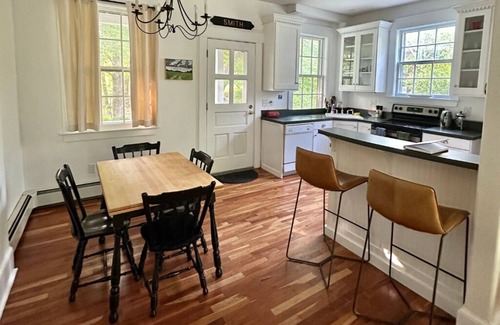 Portland House | Charming 3-bedroom townhome on Great Diamond Island in Portland, ME