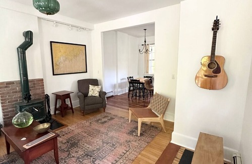 Portland House | Charming 3-bedroom townhome on Great Diamond Island in Portland, ME