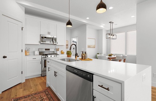 Spanish Fork House | Charming 3-bedroom townhome with WiFi, AC in lovely small community