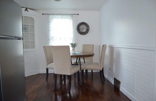 Como House | Charming 3-bedroom house with WiFi and AC in lovely Lake Geneva