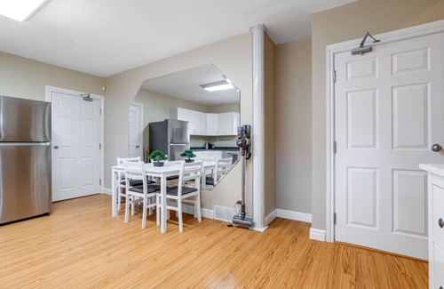 Kitchener House | Charming 3BR Home in Quiet Kitchener Neighborhood