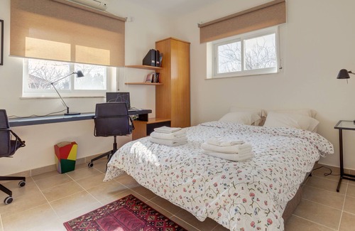 Emek Refaim Apartment | Charming 3Br in the best location