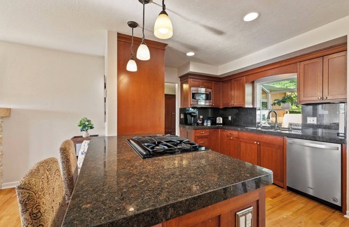 Sonora House | Charming 4-bedroom house with WiFi and AC in lovely Sonora