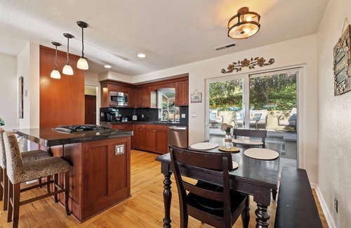 Sonora House | Charming 4-bedroom house with WiFi and AC in lovely Sonora