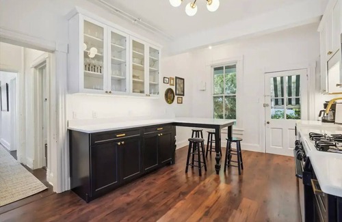 Cambridge House | Charming 4 bedroom in Historic Cambridgenn