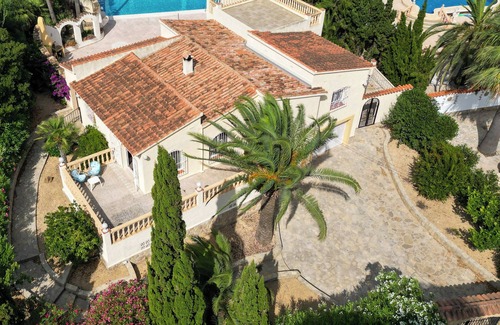 Costa Nova Villa | Charming 4 bedroom villa for family getaway!