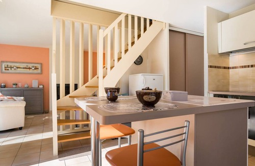 Carnac Villa | Charming 4-Room House in Carnac, 300m from Beach, WiFi, Garden, Sleeps 6