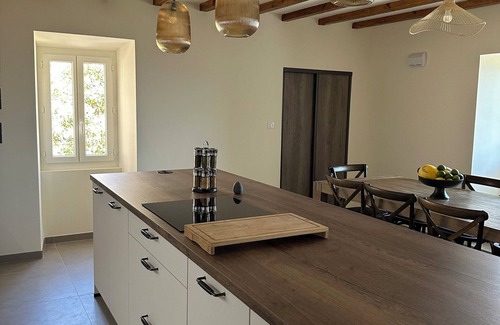 Olmeto House | Charming air-conditioned house with garden and view on the Propriano bay